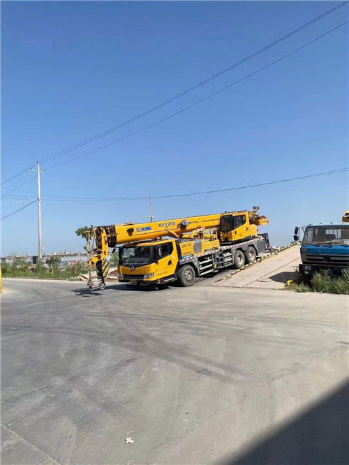 信阳市吊车作业时，可能会产生哪些额外收费项目？