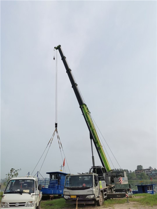 信阳市桥梁建设吊装案例
